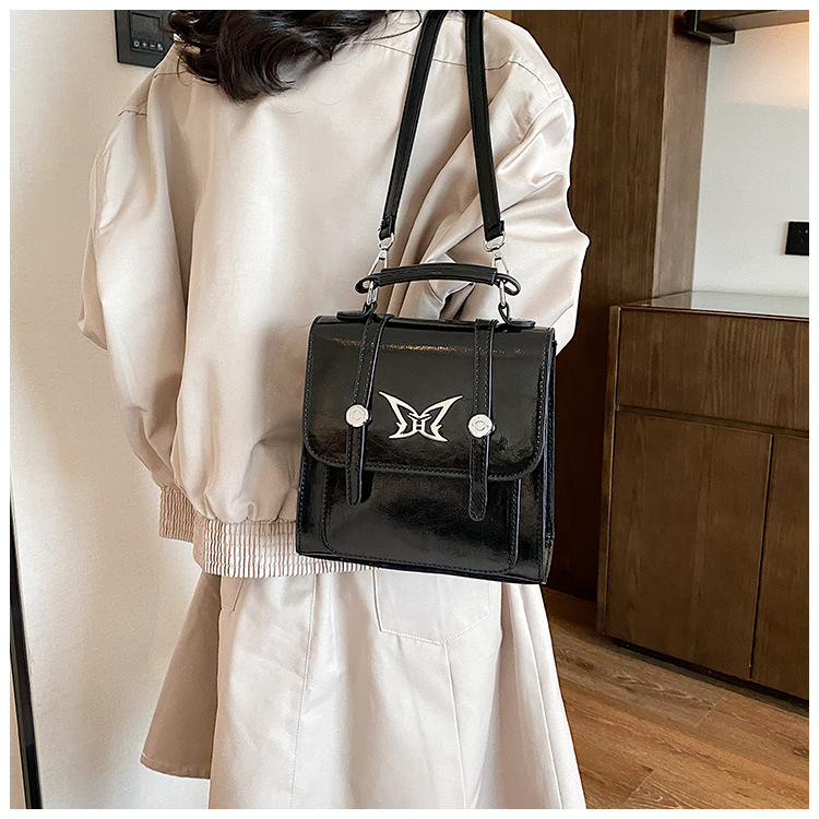 2023 Nuova borsa da donna di vendita calda Farfalla Hardware in metallo bianco Zaino a tracolla singola Borsa da donna Spicy Girl Millennium 2KY_voghion.com