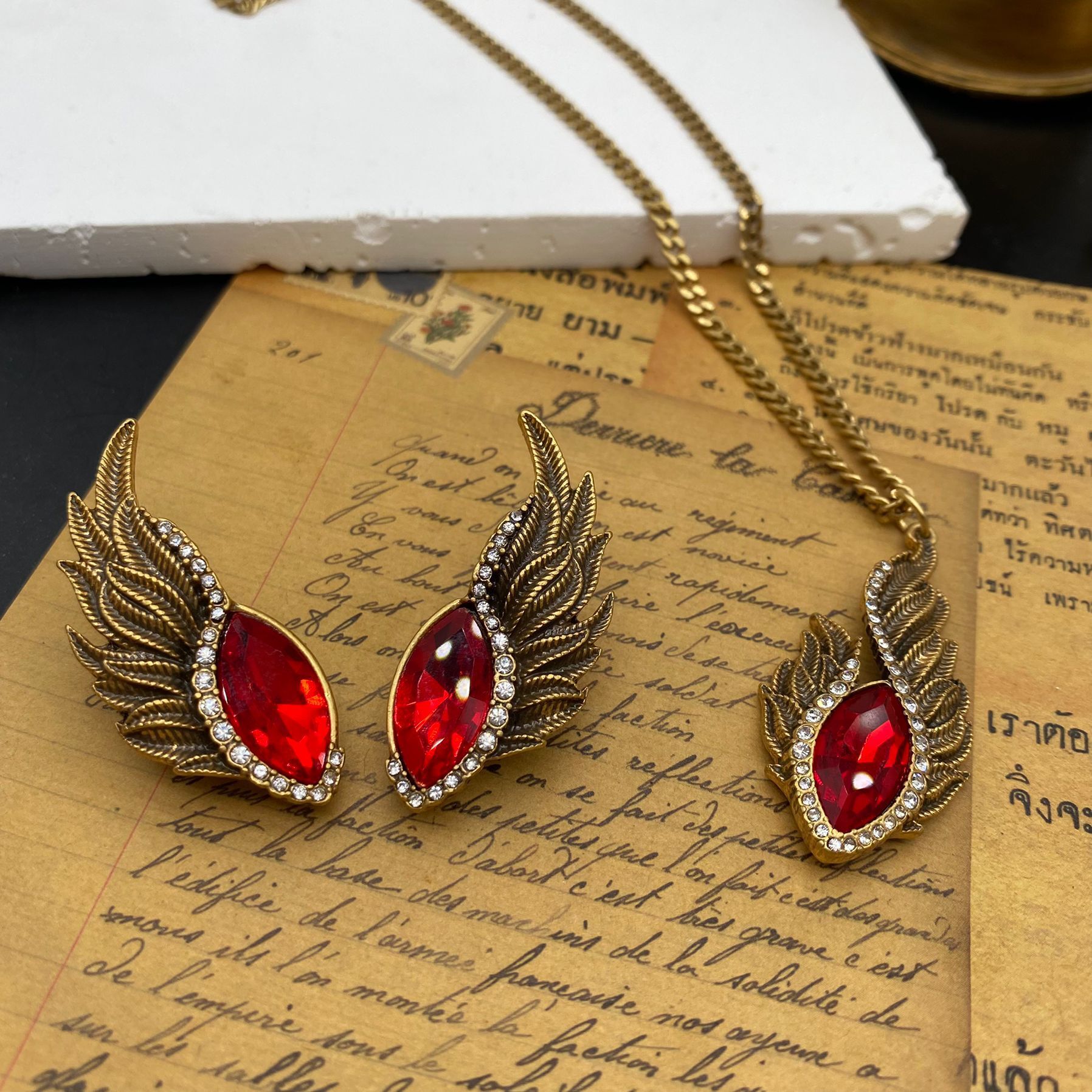 hmqViviiyNSAyin8WueUtyEFu6qRZoW55eNZ