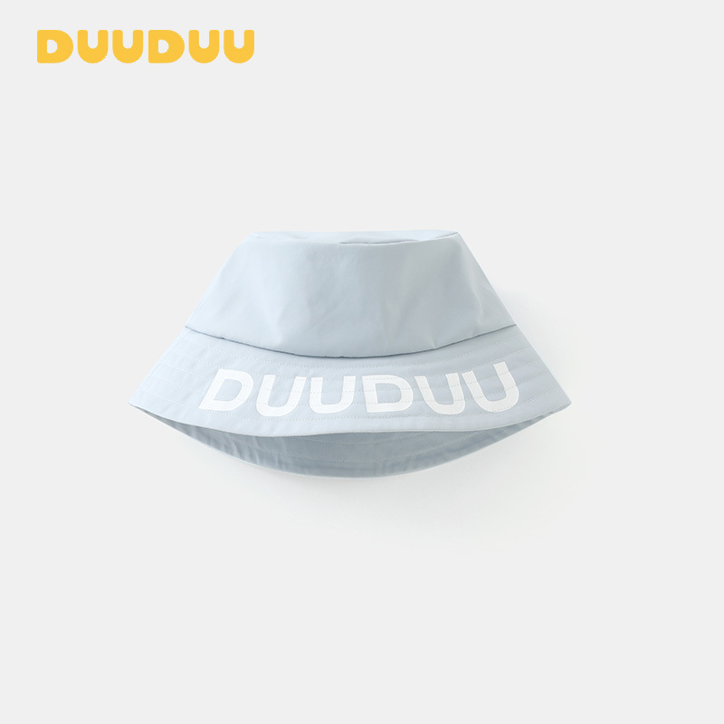 blue hat