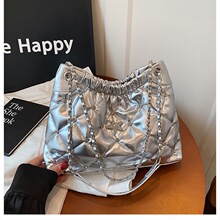 2025�ļ��¿�r�и��ֵ���������μ�б����r�г������朗l��