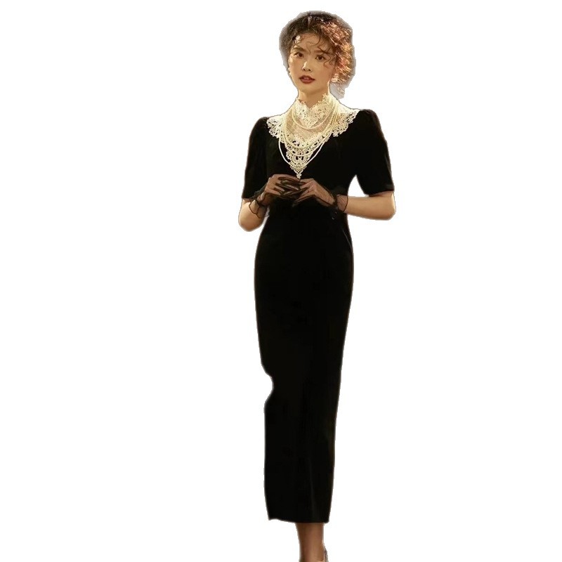New Retro Chinese-Style Cheongsam Studio Photo Shoot Theme Clothing Couple Photo Velvet Lace Hepburn-Style Dress