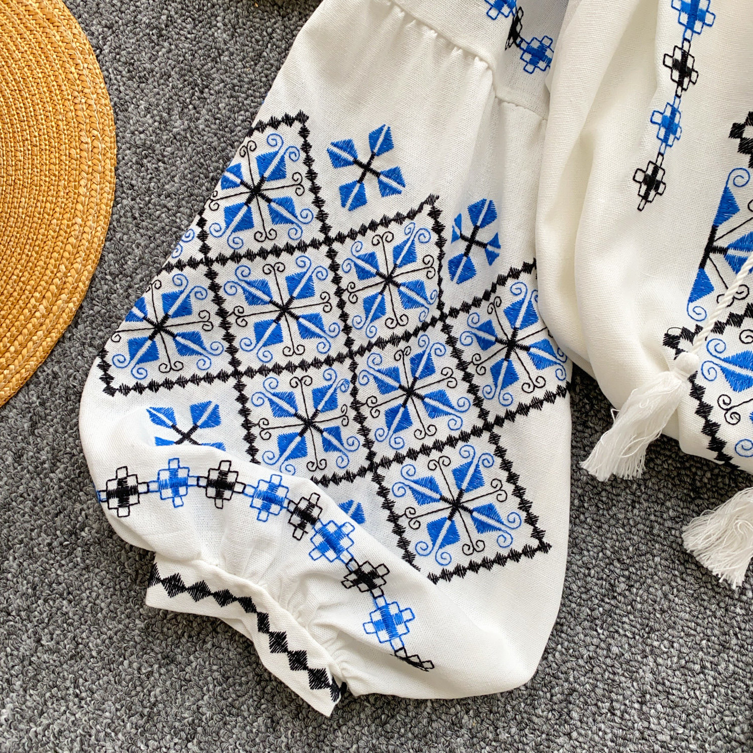 Women's Ethnic Style Embroidered Shirt Summer Long Sleeve Loose Fitting Tassel Tie Lantern Sleeve Heavy Duty Design Top For Commuting_ecoleips.com