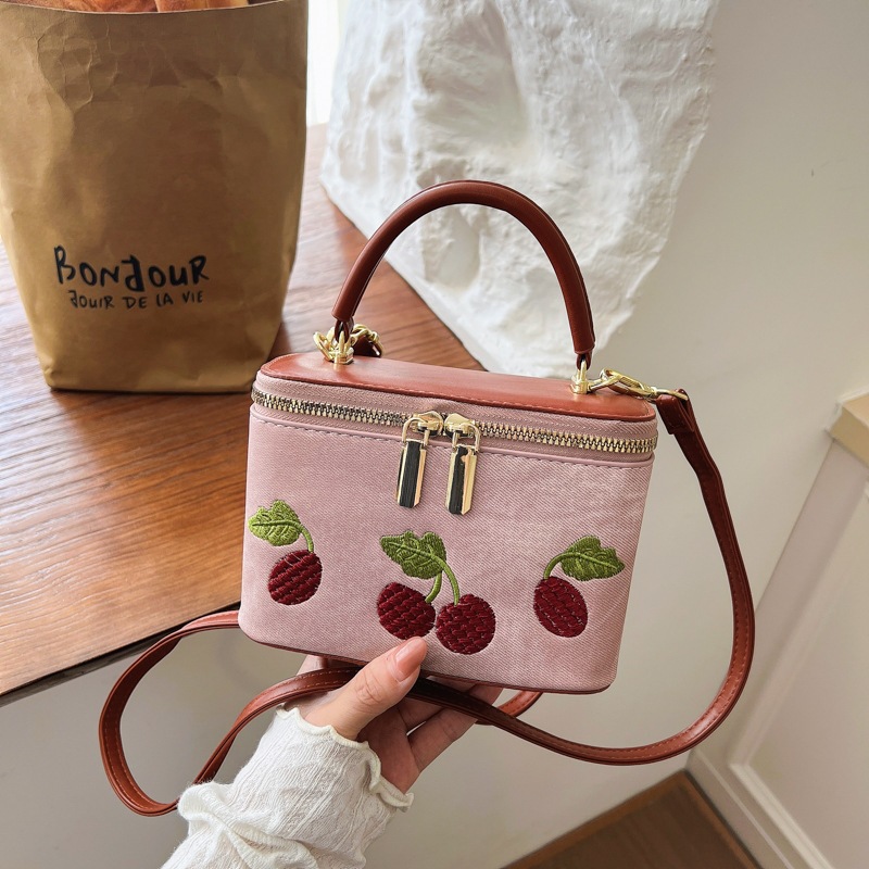 Diseño extranjero bolso de mano bolso de mujer nuevo estilo de verano popular bordado diario hombro inclinado bolso de mujer image 9