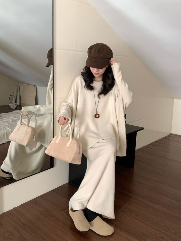 大码女装慵懒简约针织套装女秋冬新款宽松蝙蝠袖上衣半身裙两件套|undefined