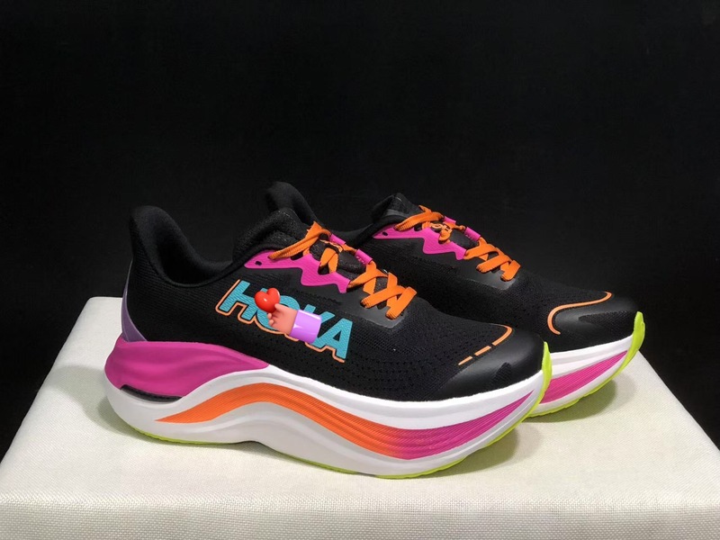 クロスボーダー専用HOKA ONE男女アウトドアスポーツランニングシューズSKYWARD X緩衝通気防止|undefined