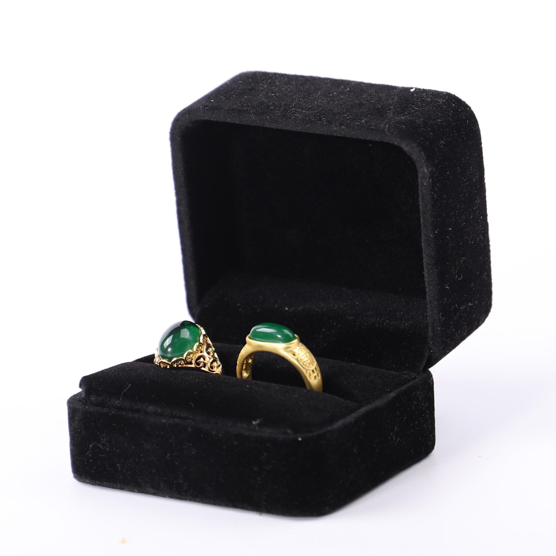 Fuente fábrica venta directa franela joyería caja de embalaje collar pendientes caja de anillo pulsera colgante caja de cadena de mano al por mayor