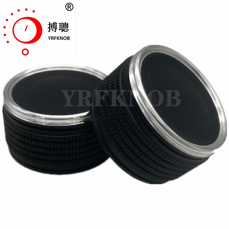 ������ť��̥�ƴ�Բ�ǰ���������������������Ͻ��������ť����