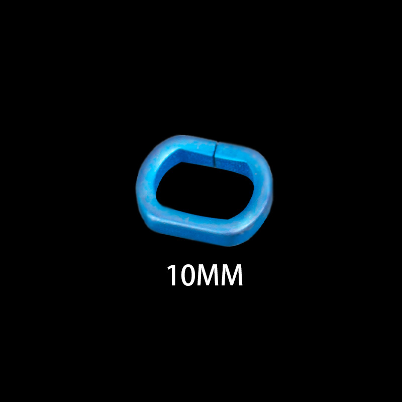 LLavero de aleación de titanio ultra-ligero de aleación de titanio llavero bolsa colgante grande Mini tamaño pequeño fabricante