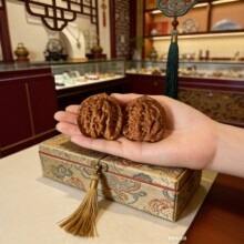 文玩核桃小秋子手捻盘玩男士把玩件配对野生涞水陈化料