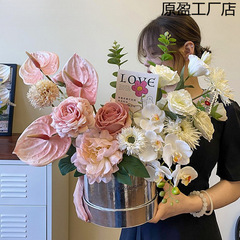 女王の女神の日ギフト告白ハグバケツ造花シミュレーションブーケフラワーアレンジメントフラワーアレンジメントギフトボックスガールフレンド用