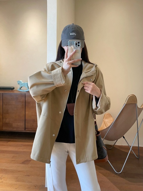 琪镌绘制秋季外套连帽休闲风衣女装棒球服时尚洋气韩版冲锋衣夹克|undefined