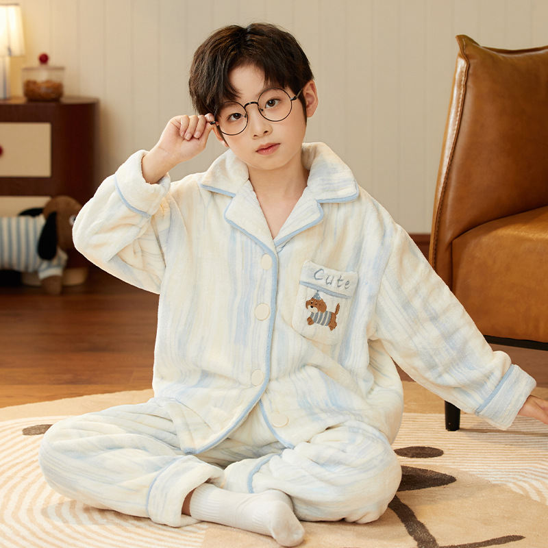 Boys' Pajamas Coral Velvet Winter Fleece-Lined Thickeneded Boys' Flannel Medium and Large Kidsren's Brushed Home Clothes Set Kidsren's