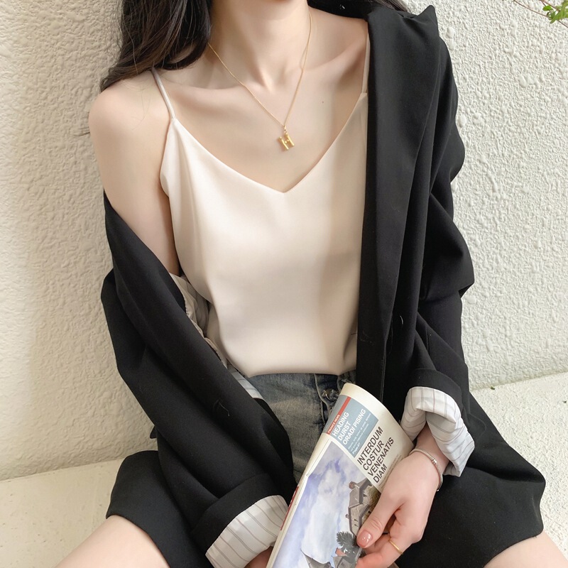 Camisole Summer Spring & Fall Small Suit Silk Inner Bottoming Short-Sleeved Design Ice Silk Outer V Neck Top