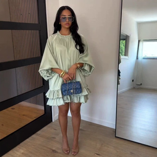 �W���羳Ů�b2026INS�ļ���Ʒ���������A�I����ƴ�Ӻ��~߅����ȹ