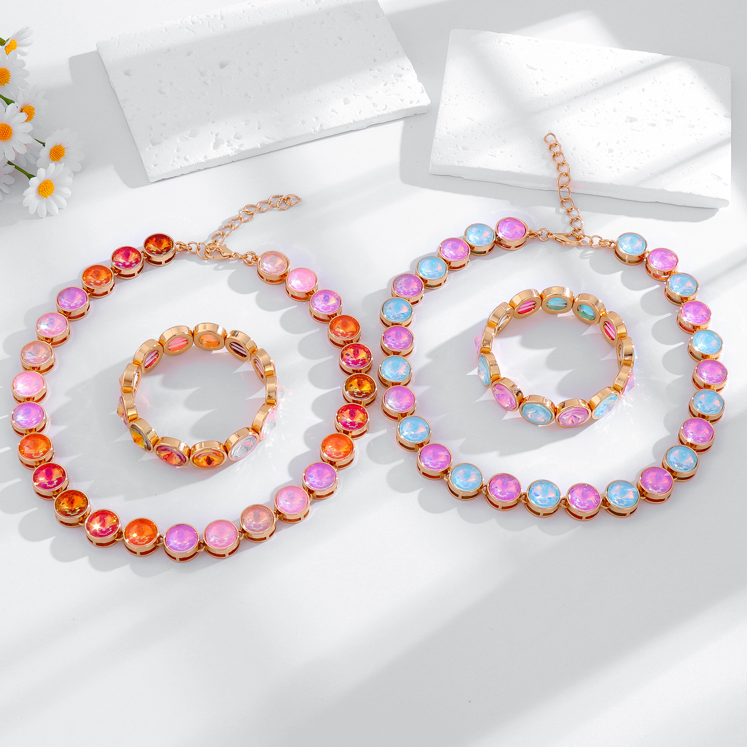 Trendy and versatile bracelet, alloy with colorful glass and rhinestone accents, elegant necklace and bracelet set, fashionable gemstone bracelet, wholesale