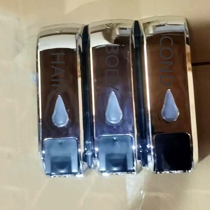 Dispensador de jabón de doble cabezal de tres cabezales de Amazon eBay Dispensador de jabón desinfectante para manos de un solo cabezal estándar inglés montado en la pared
