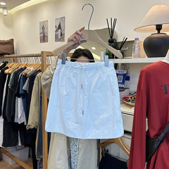 工装半身スカートの女性春夏の新型の小さい子は腰を緩めてゆったりしています。