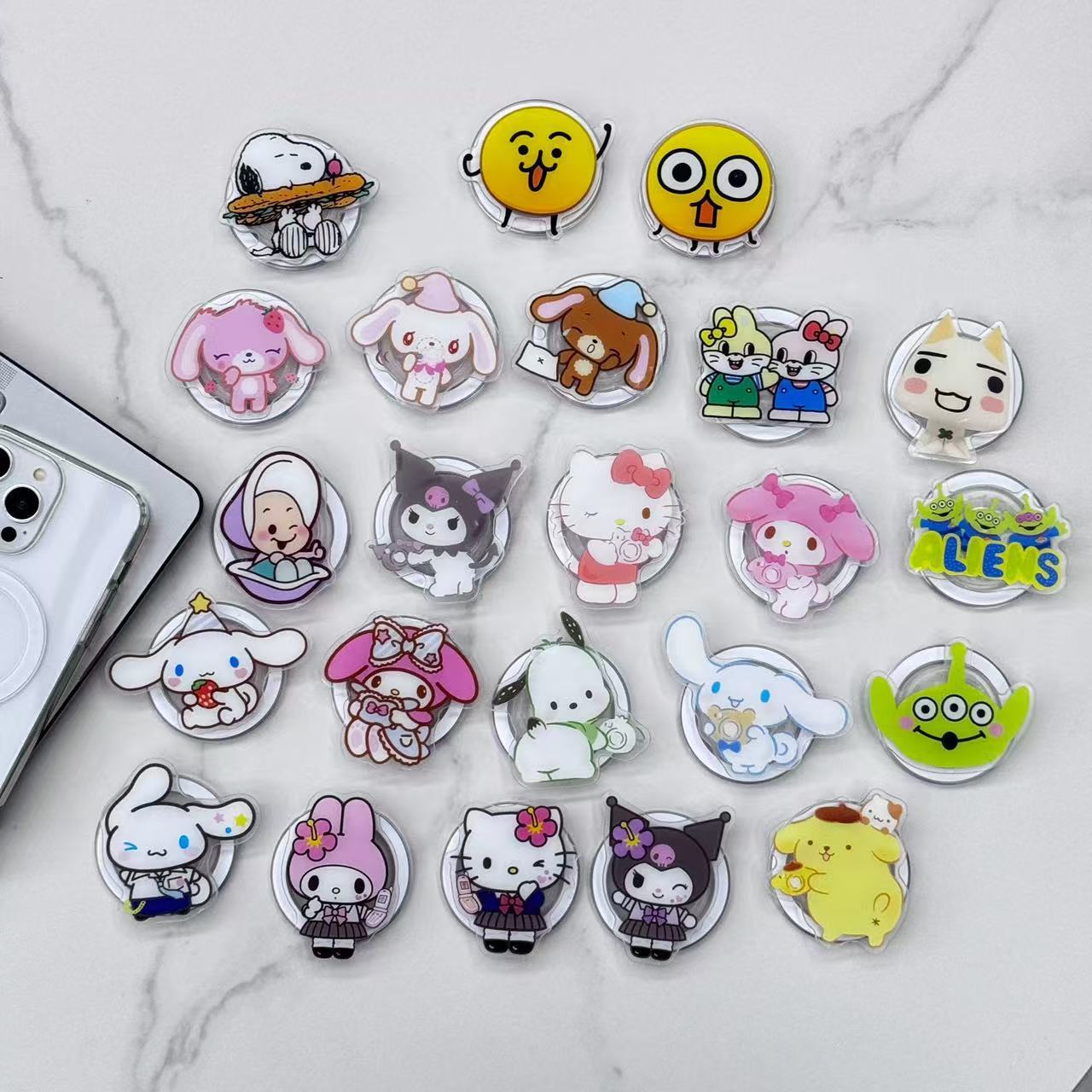 Cute Sanrio Cartoon Airbag Magnetic Mobile Phone Holder Suitable for Magsafe Magnetic Adsorption Desktop Retractable
