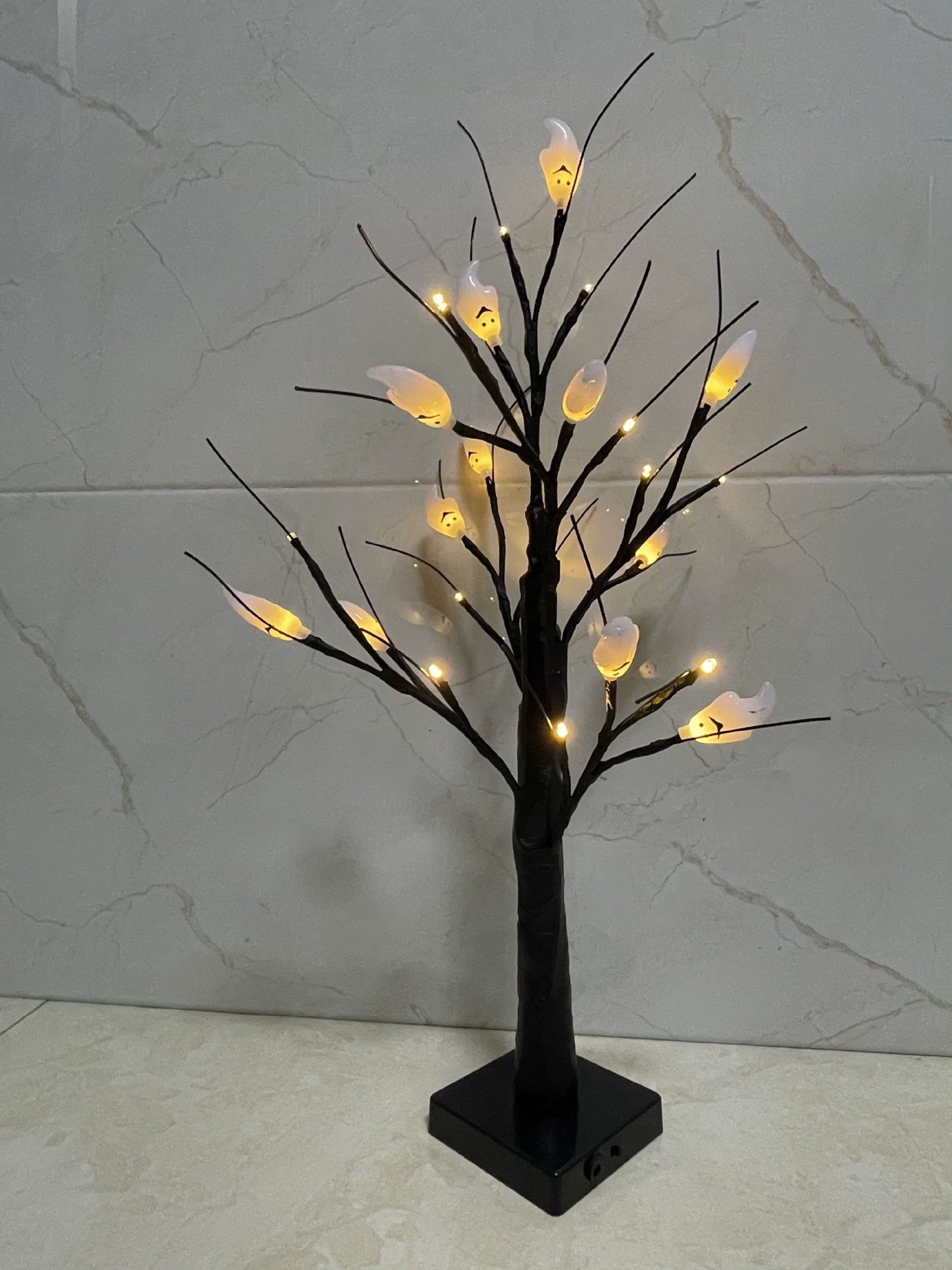 Amazon LED room outdoor decoration simulation tree lamp pumpkin gourd ghost white birch birch bat