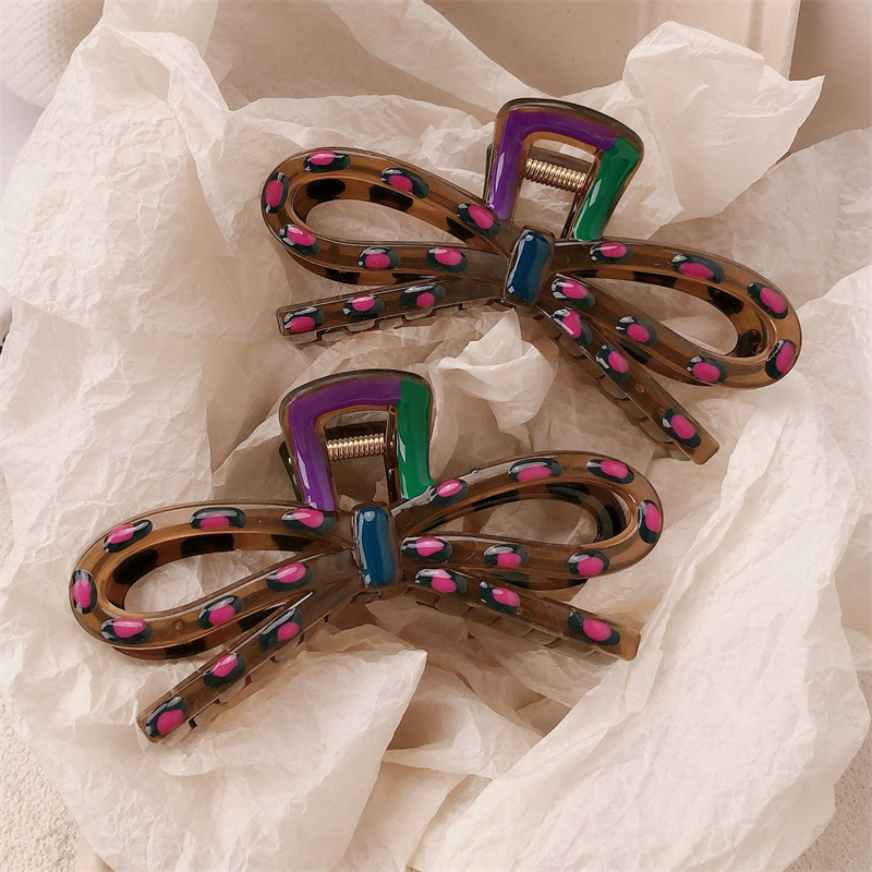 Dopamina mágica ~ Clip de agarre de lazo de goteo de aceite femenino 2025 nuevo clip de tiburón de alta gama horquilla de primavera parte posterior de la cabeza