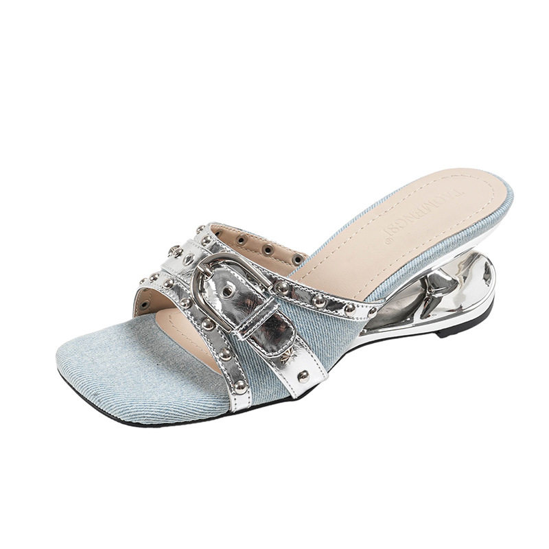Dép sandal nữ quai ngang mũi vuông hở ngón, khóa kim loại đính đá, đế cao 6 cm — Màu xanh dương, màu đen
