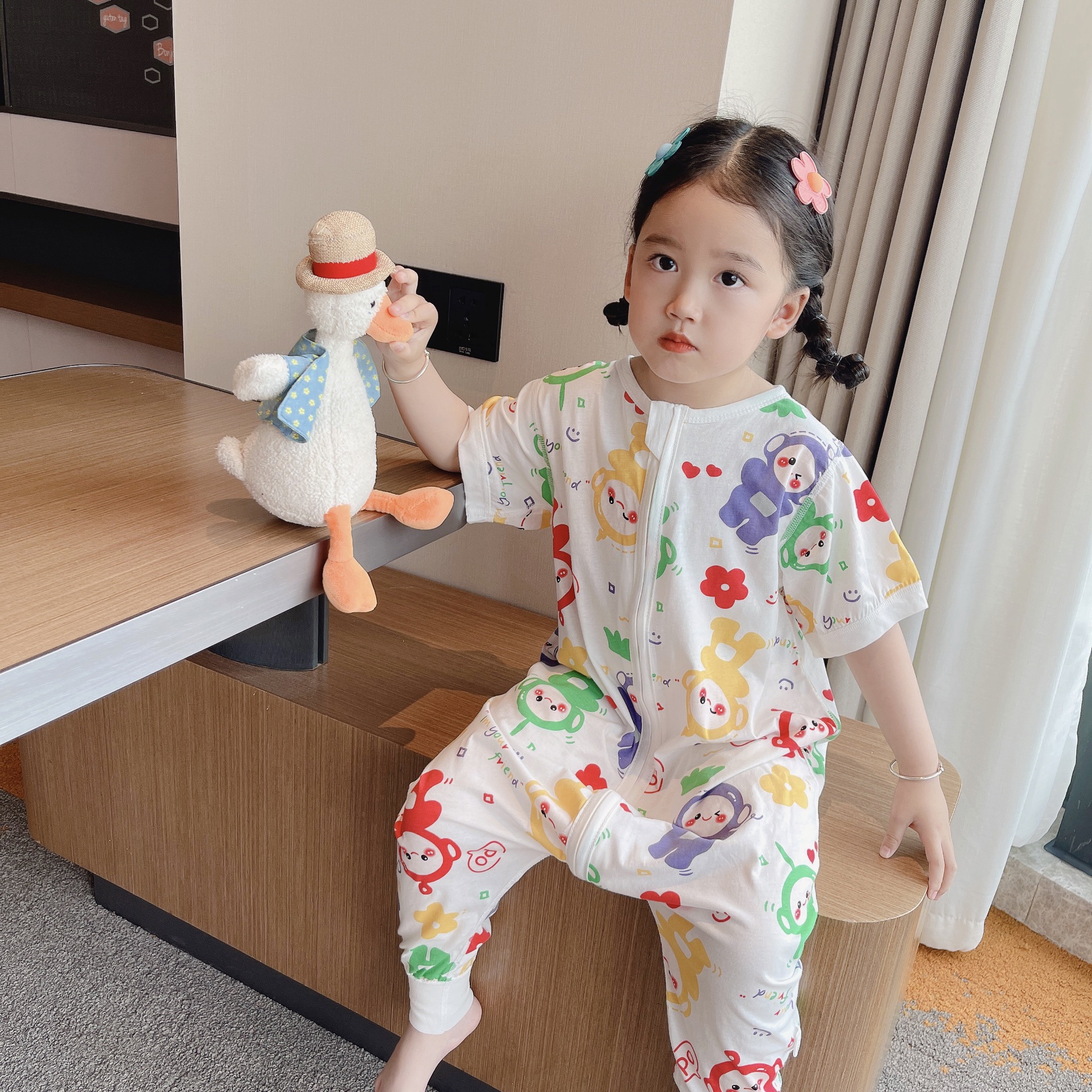 안테나 아기 (원활한 반팔 침낭)