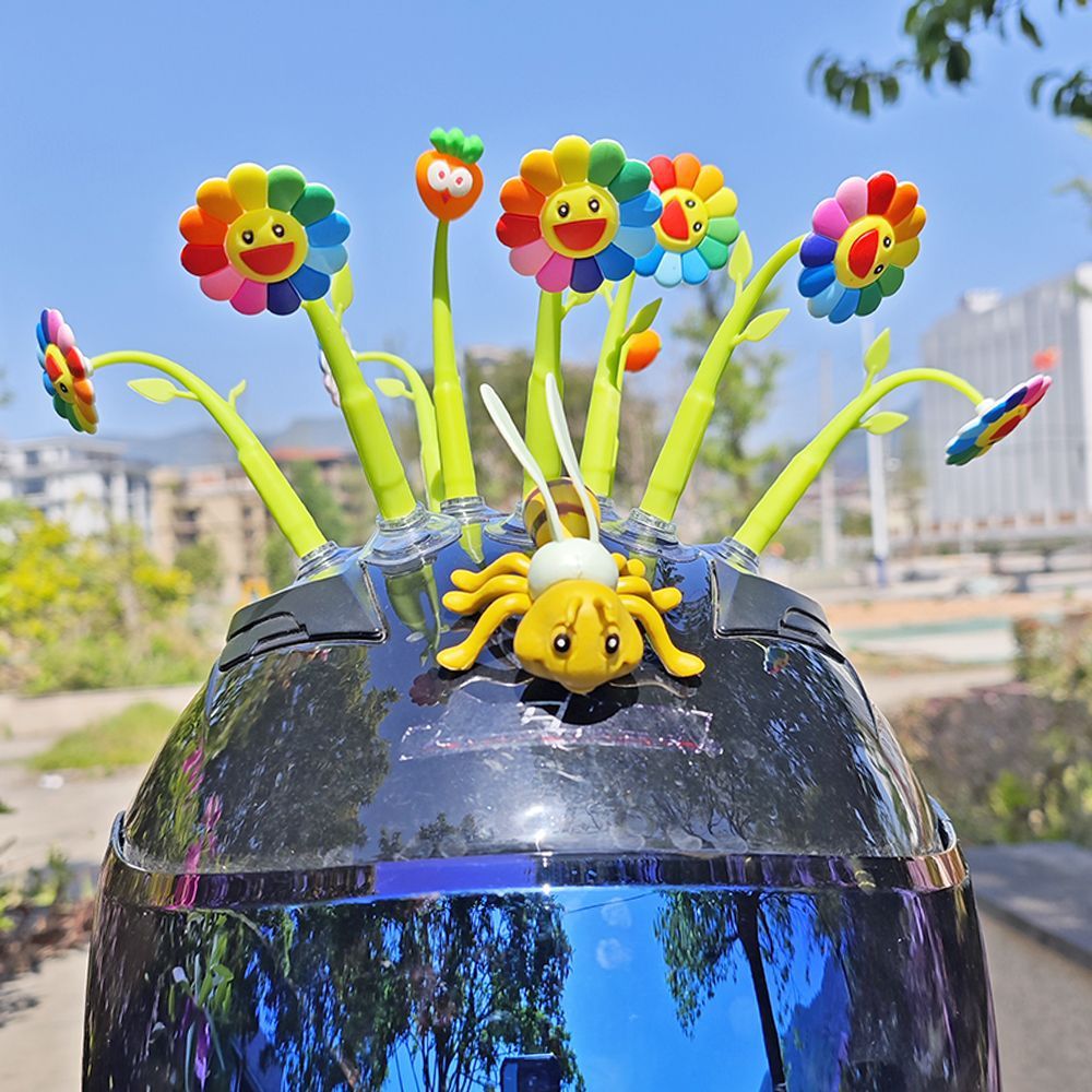 Helmet suction cup sunflower decoration, suitable for motorcycles and electric scooters, cute accessory for swaying and riding