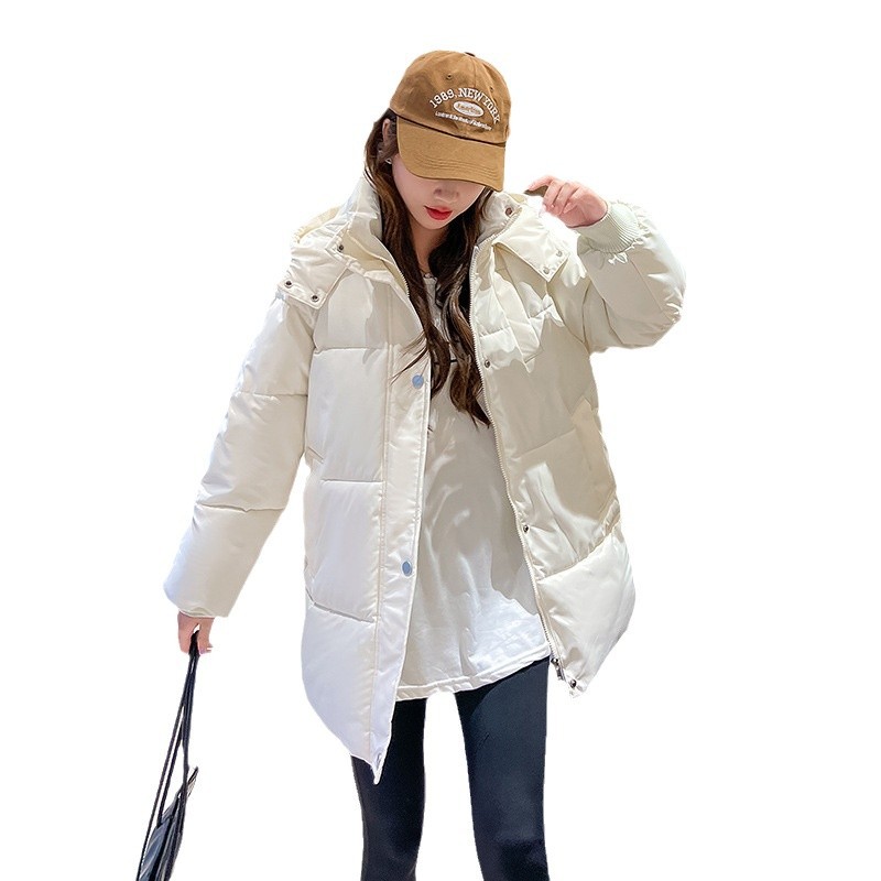 Ropa de invierno para mujeres 2024 nueva chaqueta de algodón de pluma, chaqueta de algodón corta con capuz, diseño de chaqueta de algodón de estilo universitario grueso