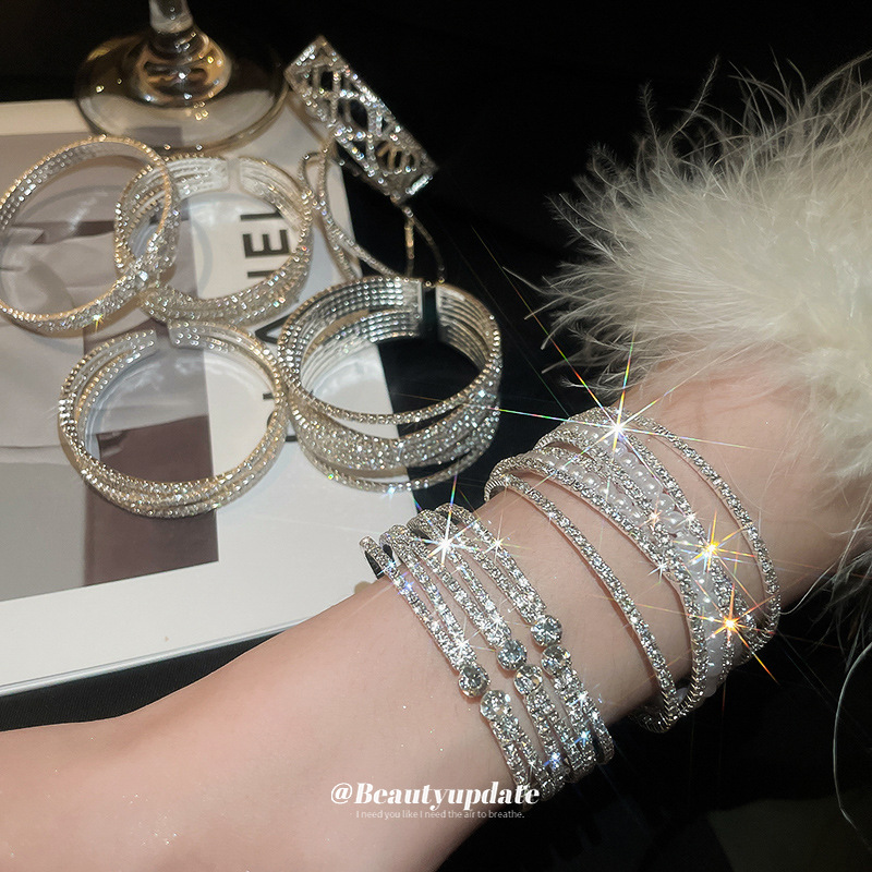 Brazalete de diamantes cruzados de perlas artificiales ultrafelares transfronterizos, pulsera de lujo ligera exquisita, joyería de moda simple y de alta gama