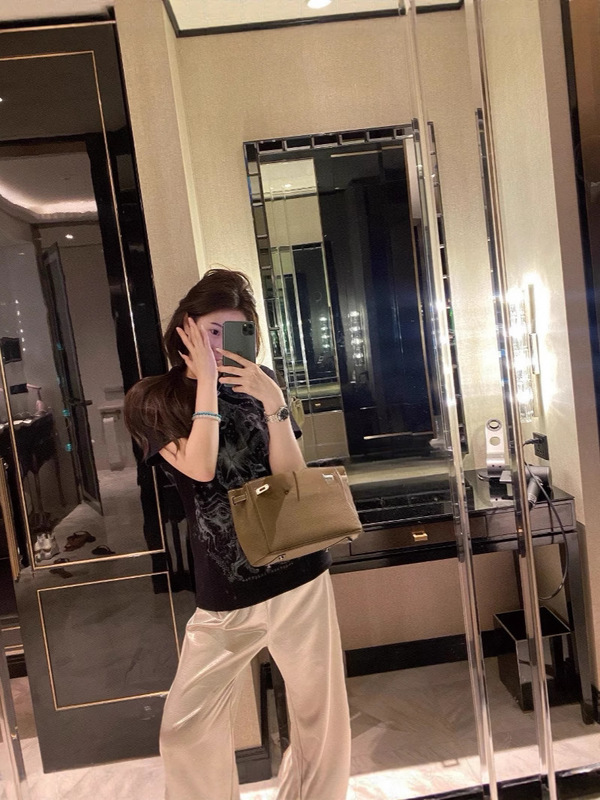 Nanyouの高品質Dホーム星座要素紙人形富の娘スーツ白い美しい女性が酢パンツを着て痩身|undefined