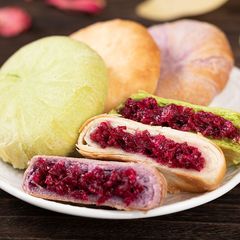 フラワーケーキ、紫芋、ペストリー、食事代わり、朝食用パン、スナック食品、スナック、抹茶風味のペストリーパイの箱ごと