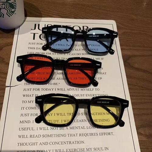 New cross-border retro sunglasses Korean version women's sunglasses fashion personality rice nail square sunglasses internet celebrity same style 