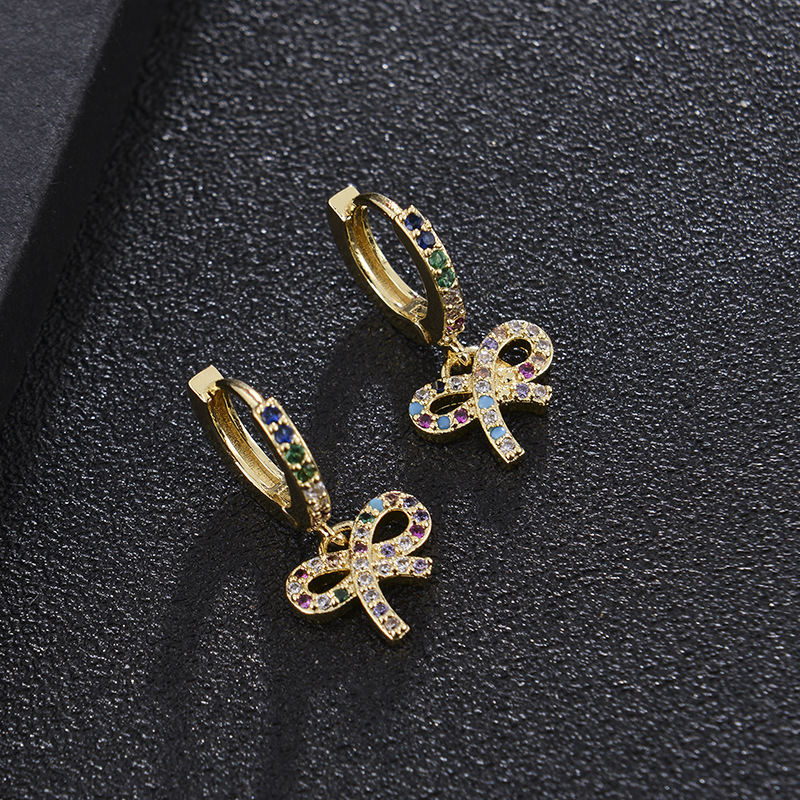 Fashion Geometric Small Hippocampus Copper Inlaid Zircon Earrings Wholesale display picture 6