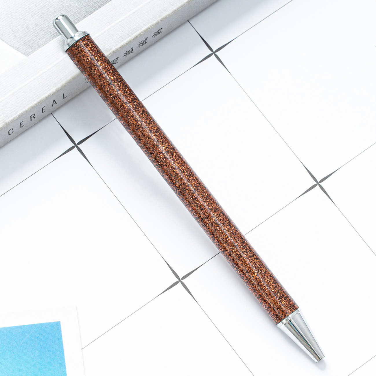 Presione el bolígrafo de polvo de oro al por mayor prepucio pu Glitter pen logotipo imprimible creativo multicolor Bolígrafo De Metal