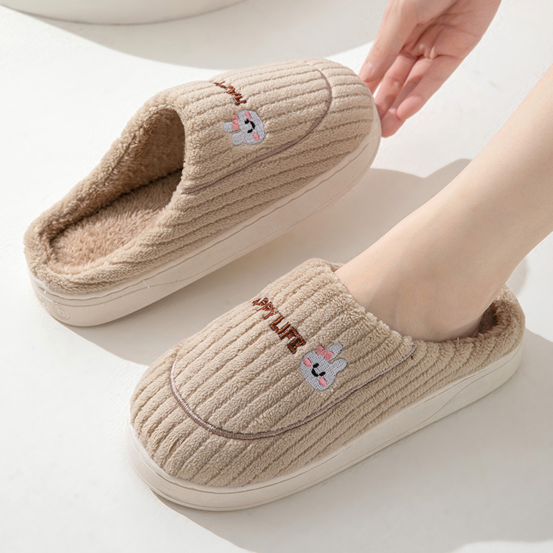 thumbnail image 1 of Zapatillas de algodón de invierno para mujer, suela gruesa, para interior, cálidas y cómodas, además de terciopelo para interior, antideslizantes, para hombre, 1 of 5