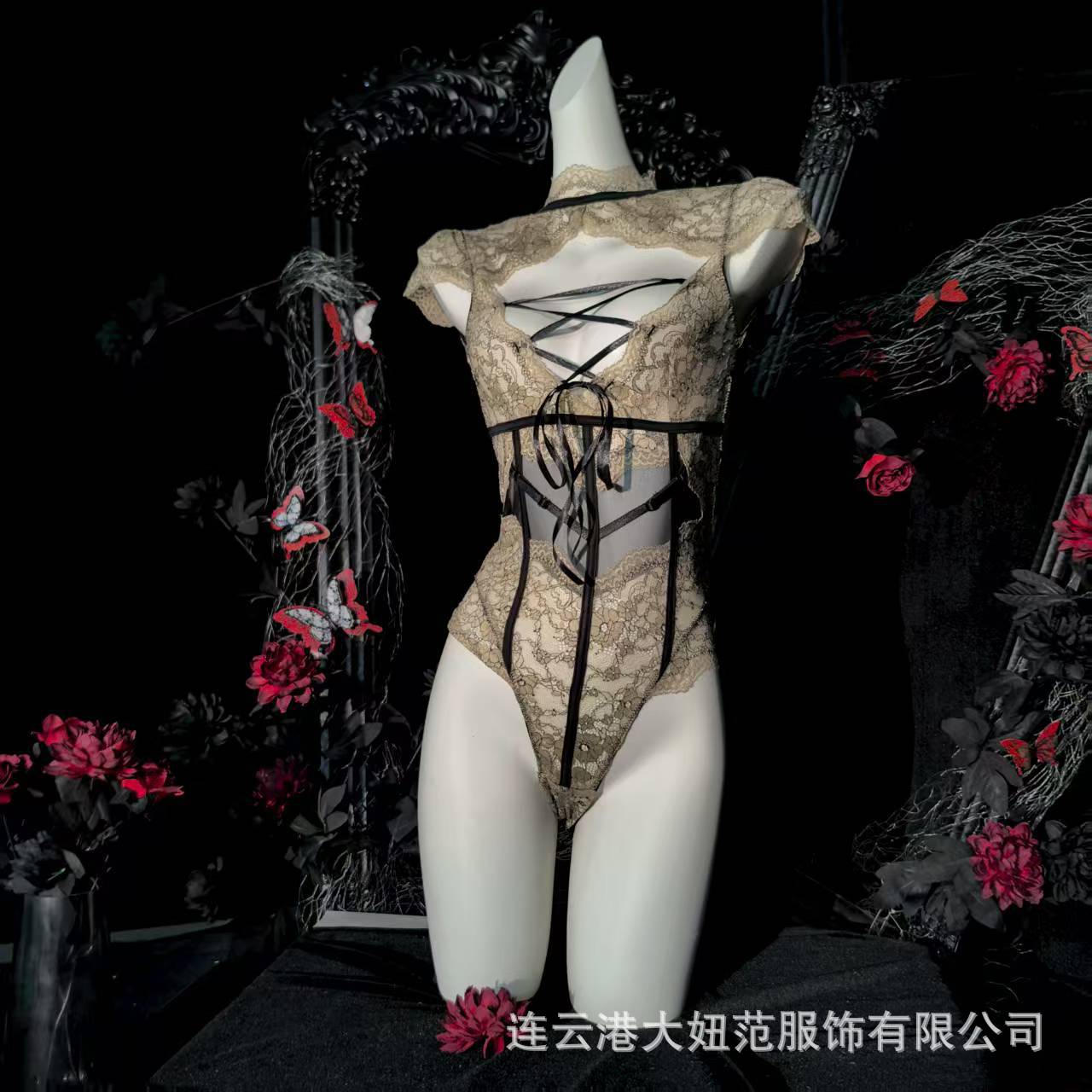 原创美杜莎爆品抖音新品纯欲睡裙女士内衣法式镂空连体超直角睡衣