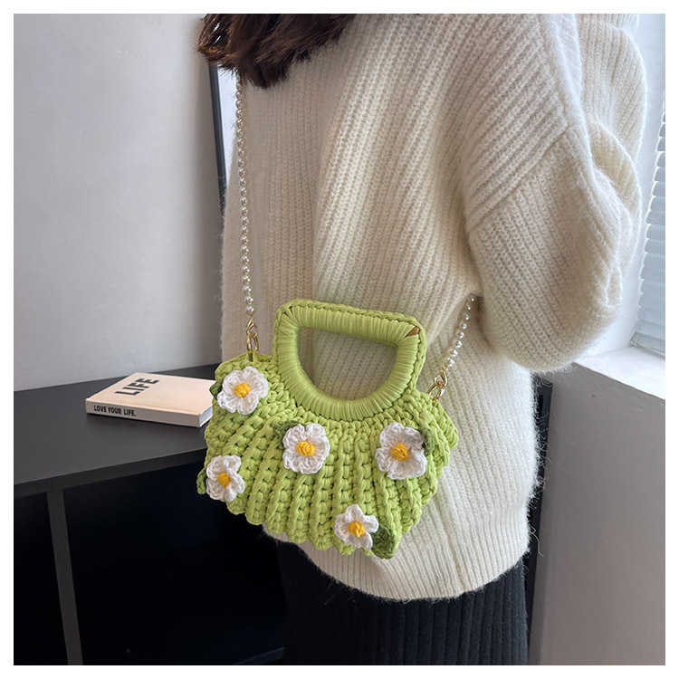 Women's Medium Fabric Flower Cute Weave Open Crochet Bag display picture 15