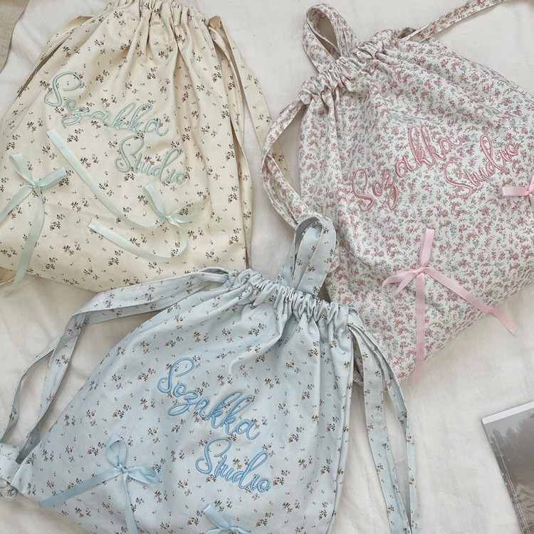 54194  田园小碎花ins复古旅行大学生字母刺绣单肩包出游双肩背包