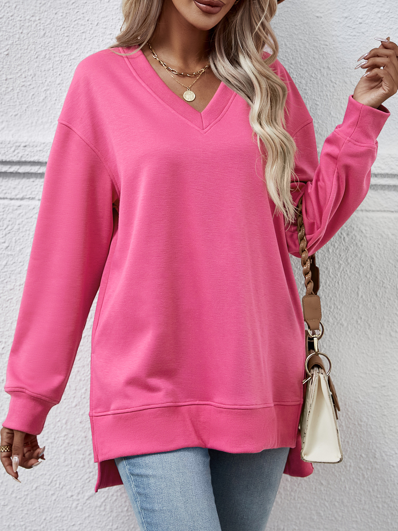 Women's autumn and winter women's sweatshirt solid color V-neck slit front short back long top_voghion.com