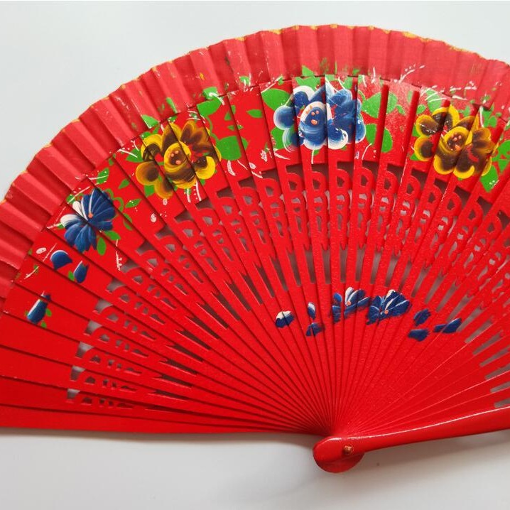 Hay en stock transfronterizo de doble cara pintada a mano de madera española plegable ventilador estilo gitano ventilador de madera roja