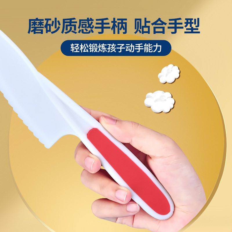Children's safe harmless plastic knife for early age