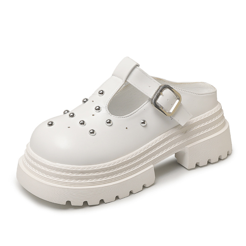 2026 zapatillas de verano para mujeres nuevas zapatillas de altura gruesa con suela suave zapatillas de playa de moda para mujeres zapatos agujeros