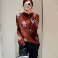 J家  2025秋冬新款女装嵌花套头针织衫时尚软糯慵懒风圆领毛衣