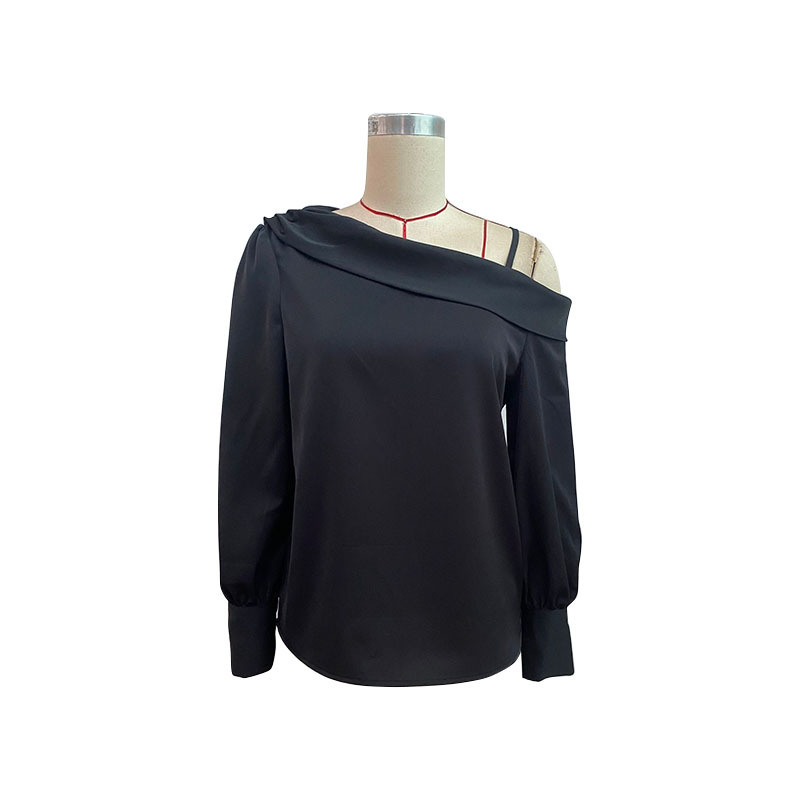 Camicia a maniche lunghe con spalle scoperte irregolari e tinta unita_voghion.com