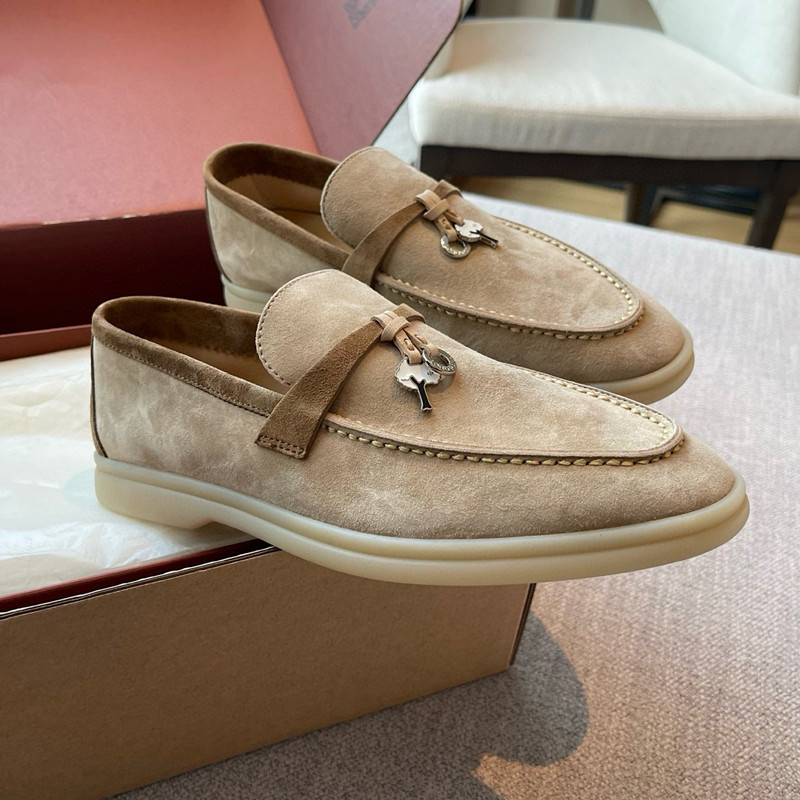 Classic Women's Soft-Soled European and American Flat-Soled Slip-On Loafers, Soft Leather Tassels, Breathable Slip-On Versatile Shoes