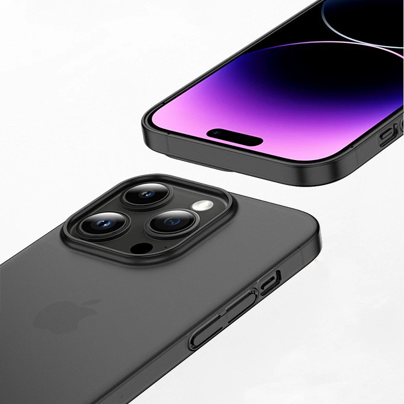 Чехол для телефона (серии Apple iPhone 12–17) матовый поликарбонат сверхтонкий, защита от царапин и падений