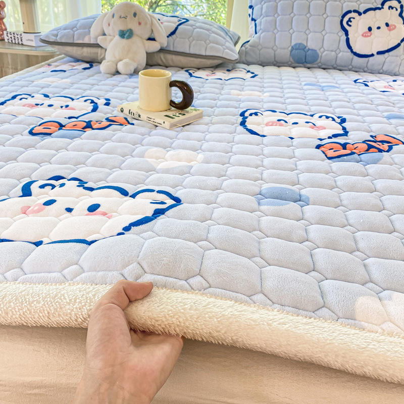 A类加厚牛奶绒床垫宿舍垫被床护垫褥子榻榻米保暖防滑夹棉软垫子