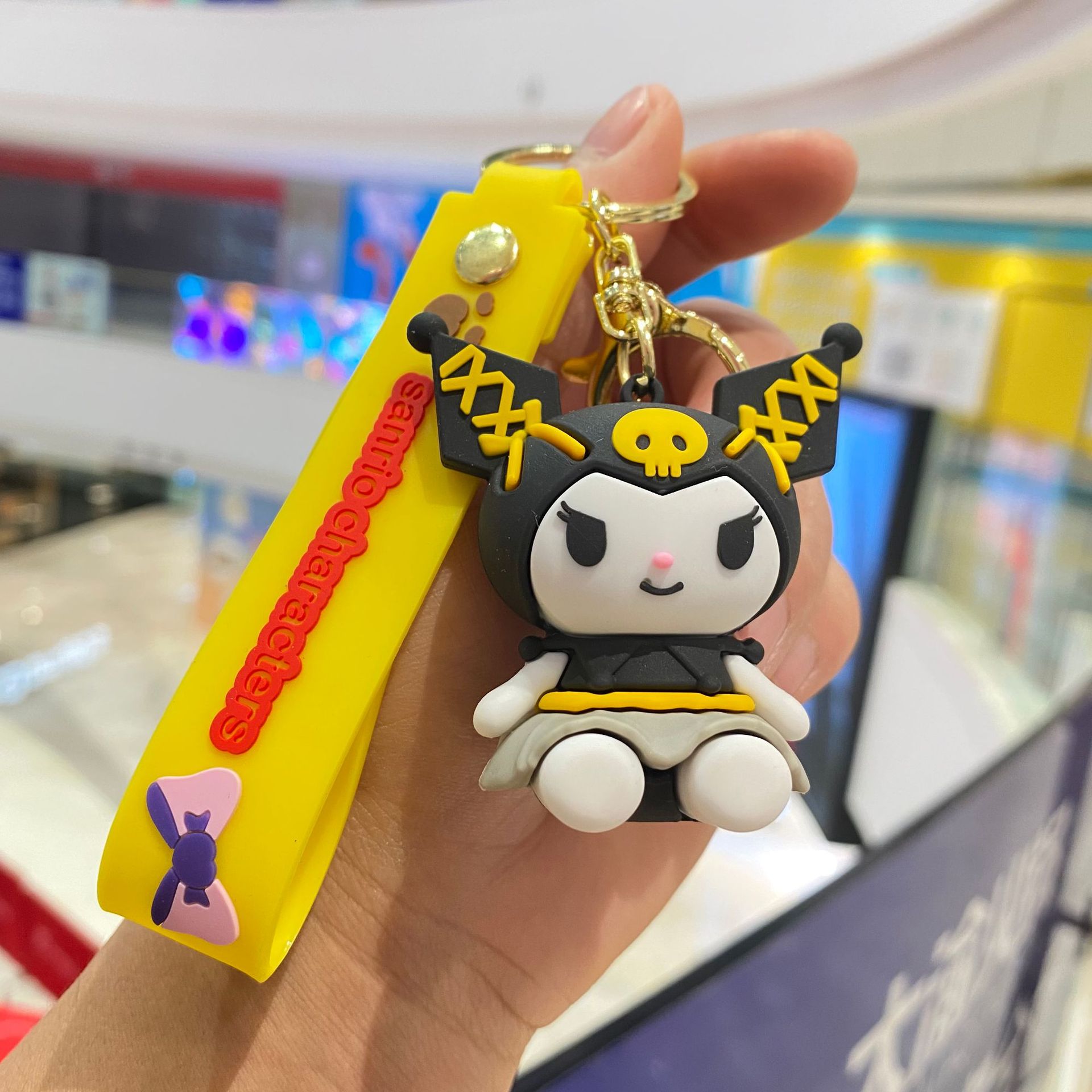 Nuevo Sanrio coolomi llavero niñas mochila colgante sentado belleza muñeca colgante llavero