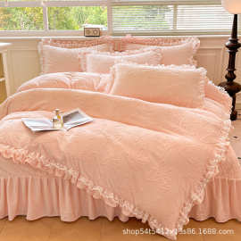 韩版公主雕花牛奶绒四件套保暖被套蕾丝花边加厚床盖绗缝床品少女