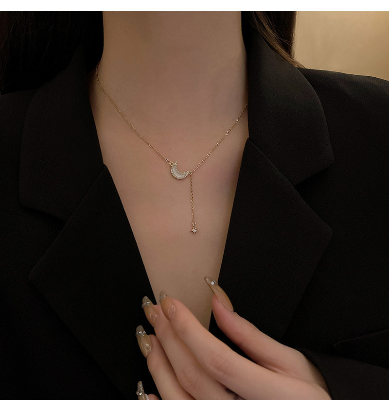 New Fashion Tassel Fritillary Moon Pendant Titanium Steel Clavicle Chain Womenu0027s Necklace